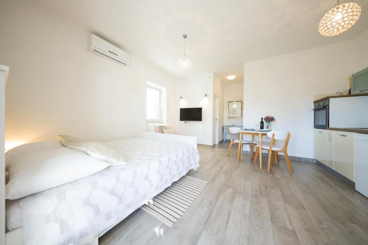 Pavle'S Apartment Zadar Ngoại thất bức ảnh