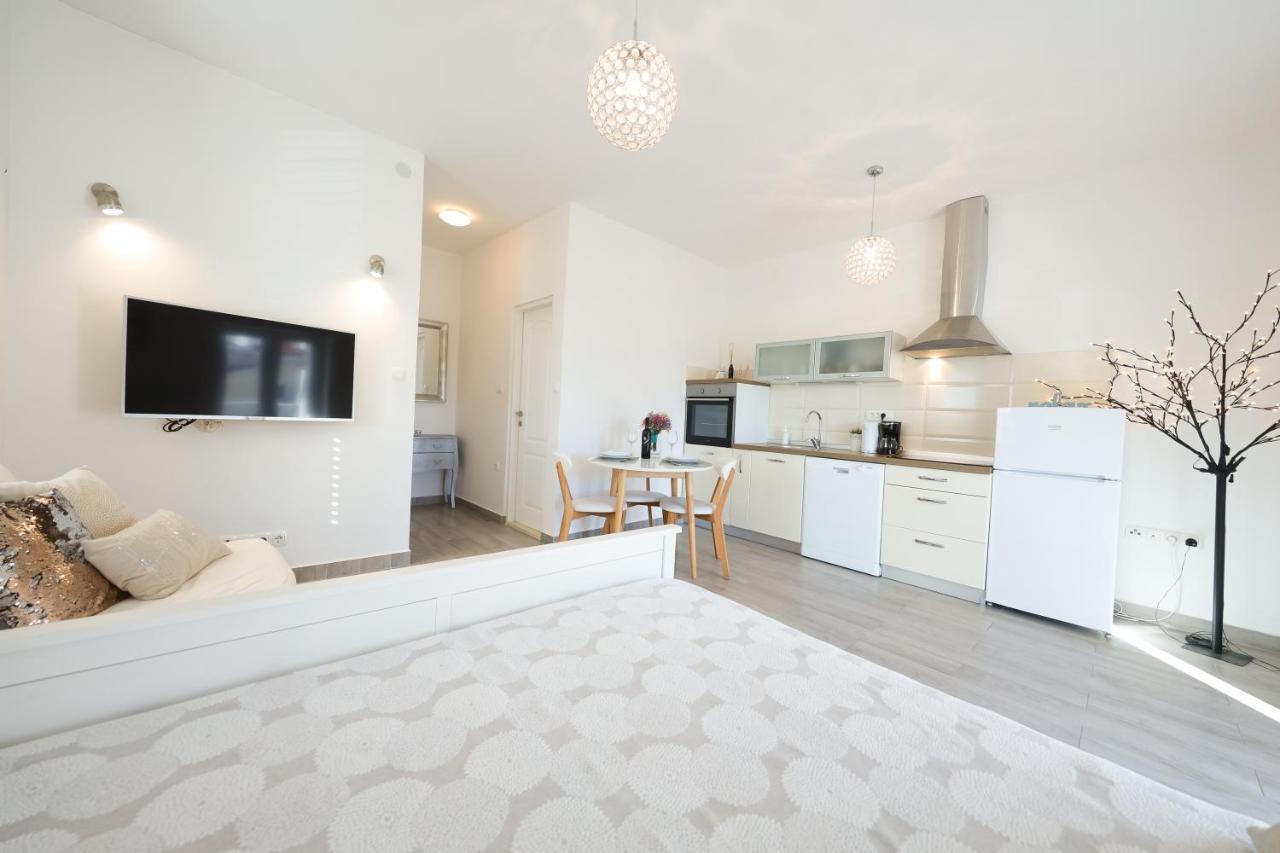 Pavle'S Apartment Zadar Ngoại thất bức ảnh