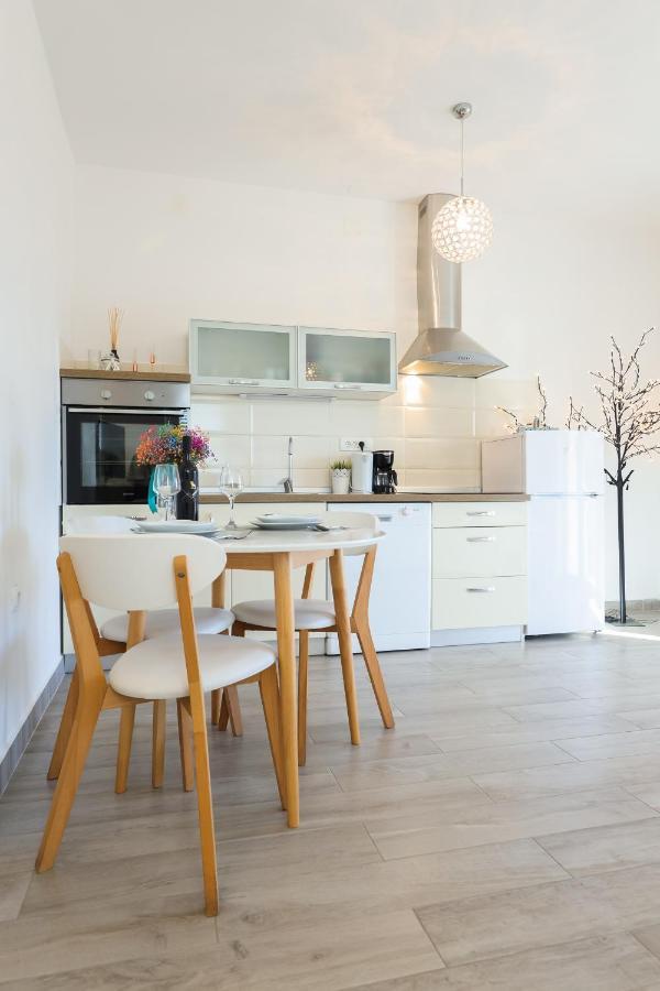 Pavle'S Apartment Zadar Ngoại thất bức ảnh