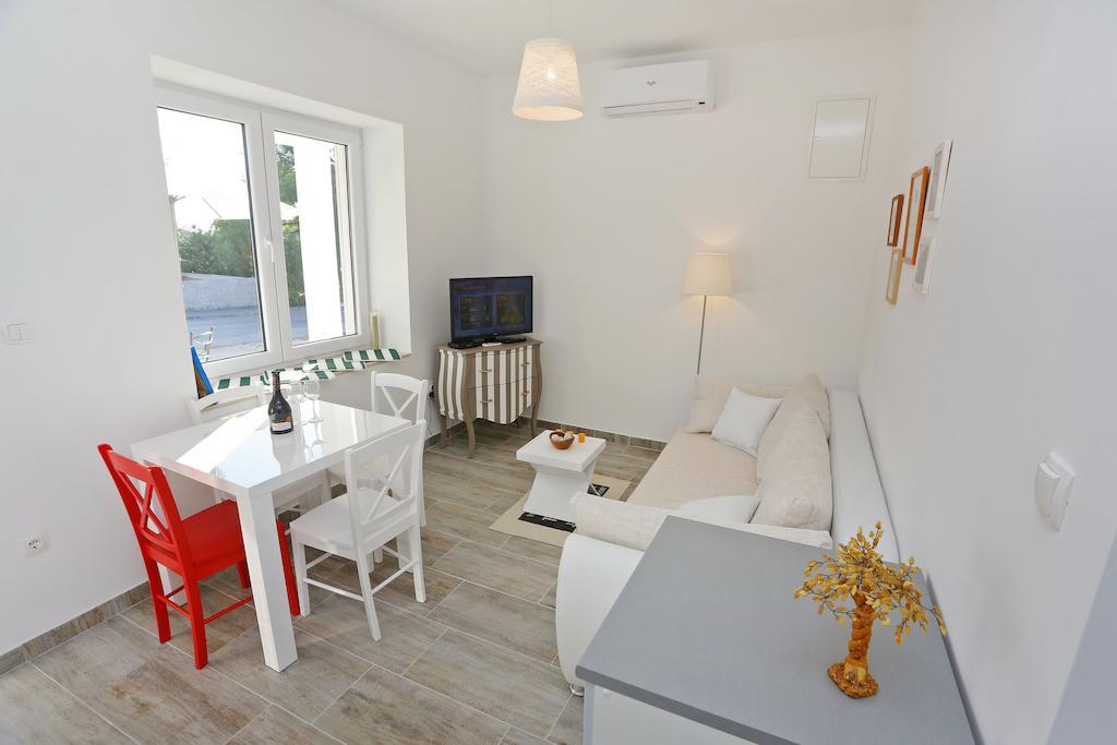 Pavle'S Apartment Zadar Phòng bức ảnh
